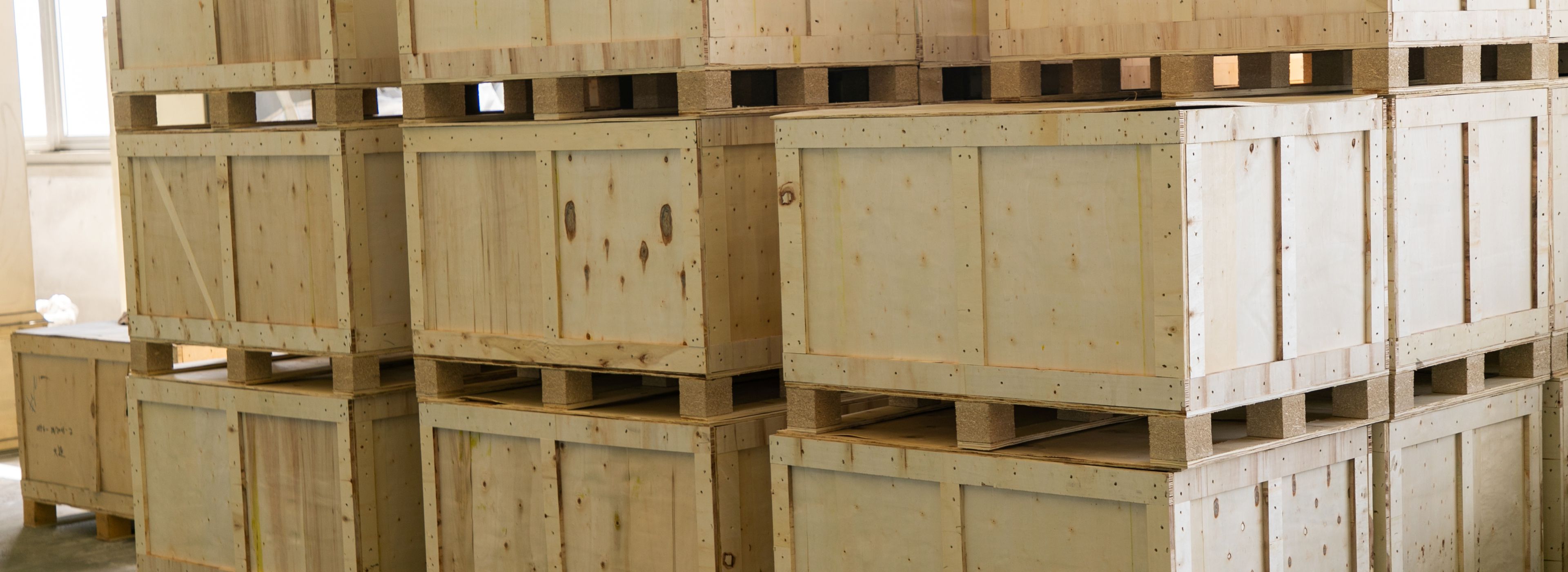 cairns crates