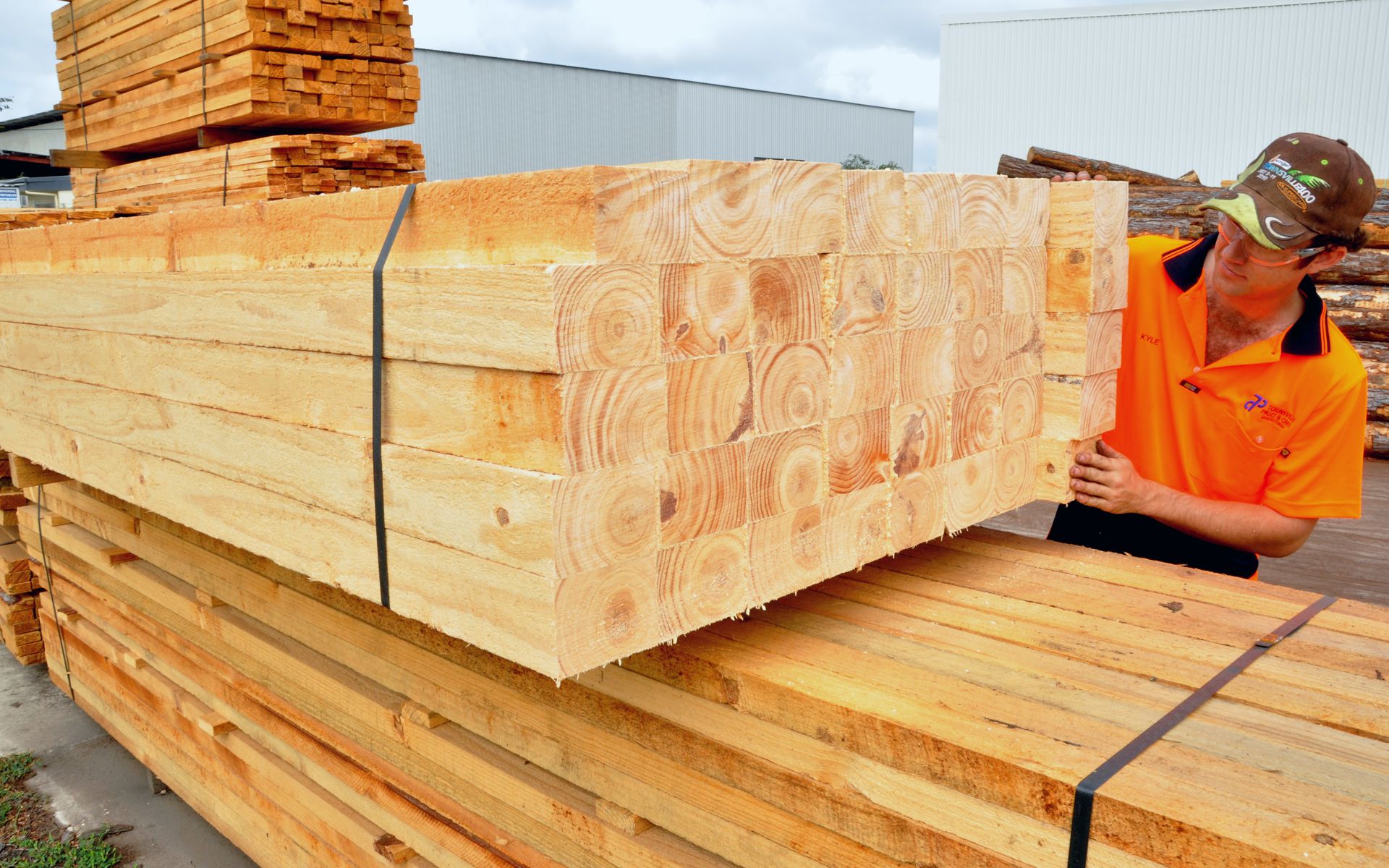 mackay crates